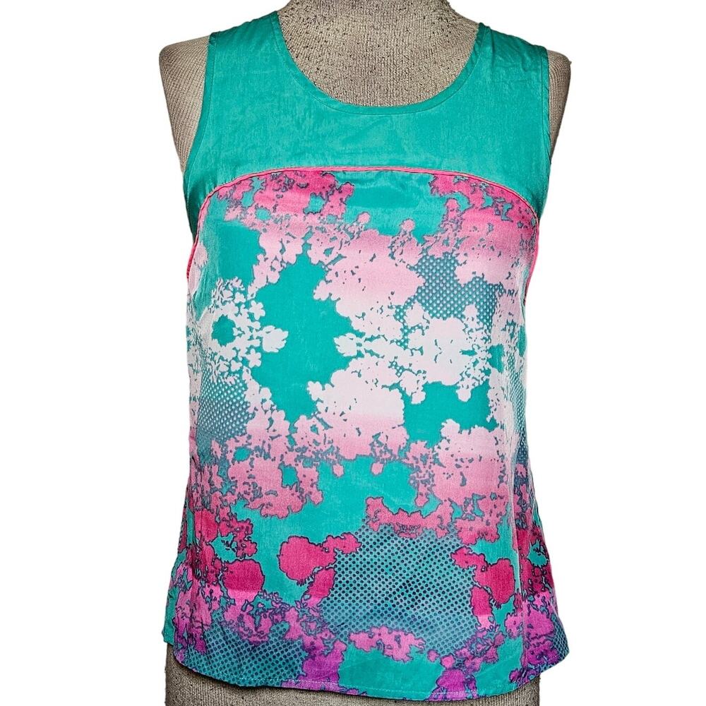 L Amour Blue and Pink Patterned Sleeveless Blouse Size Small